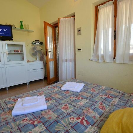 Casa Nadia Apartment Сан Теодоро Екстериор снимка