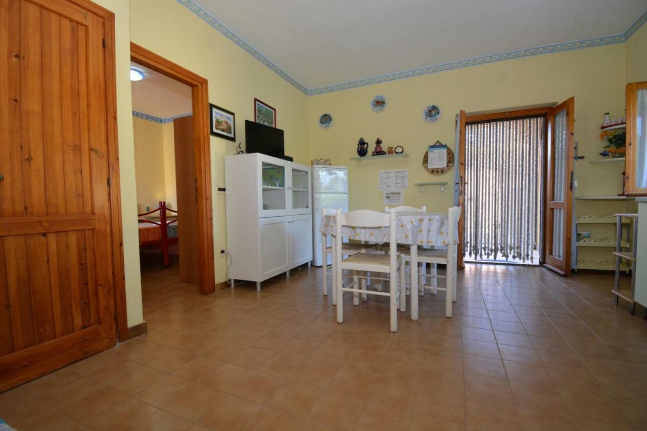 Casa Nadia Apartment Сан Теодоро Екстериор снимка